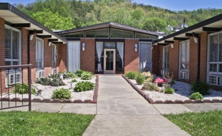 prestonsburg-health-care-center-41653