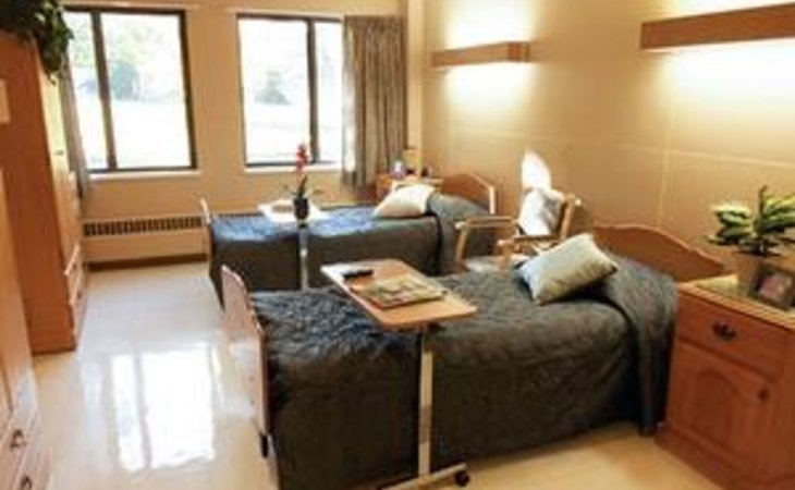 holt-senior-care-rehab-center-48842-1209626_3
