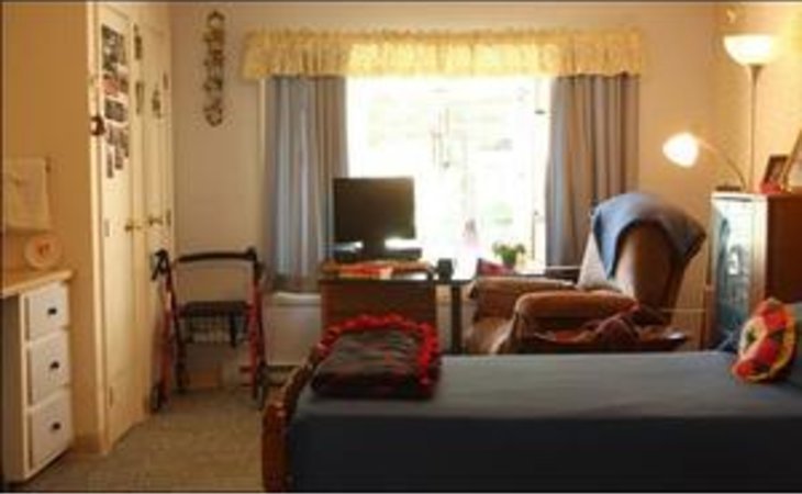 hillsboro-house-nursing-home-03244