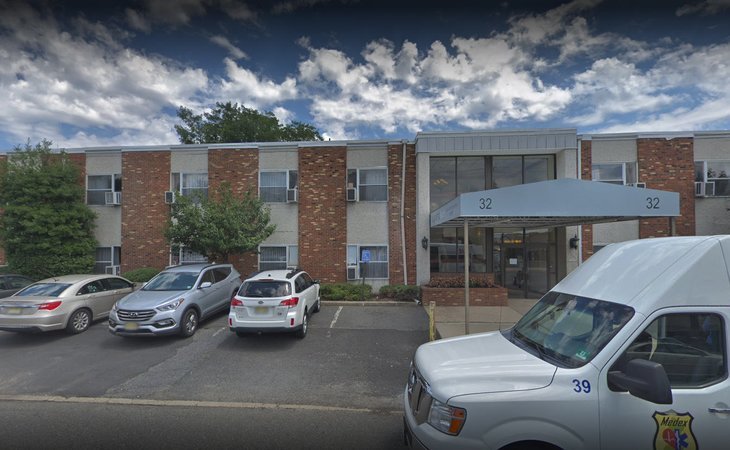 laurel-bay-health-rehabilitation-center-07734-1210168_4