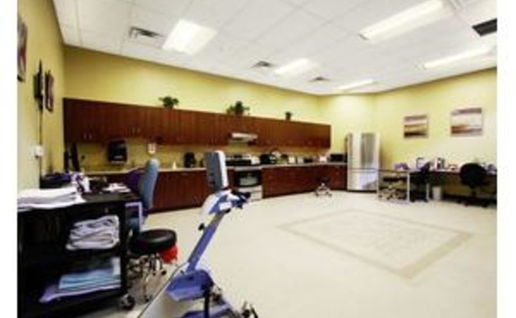 avalon-springs-nursing-center-16137-1210651_12