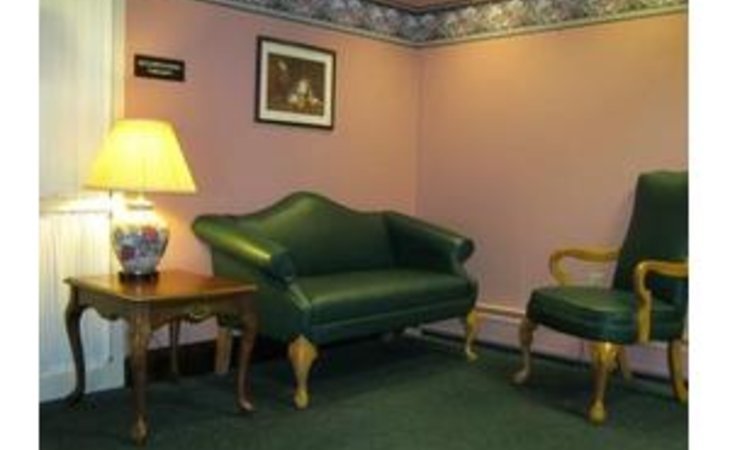 friendly-home-inc-02895-1210699_3