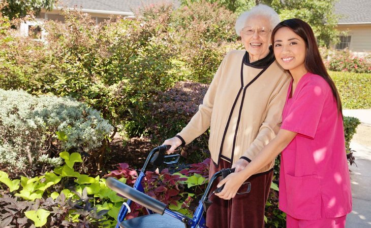 bright-watch-caregivers-92647-1217497_6