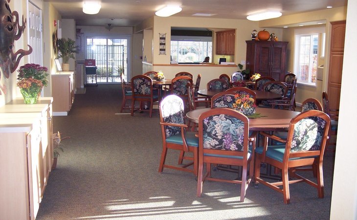 senior-daybreak-of-hilltop-81506