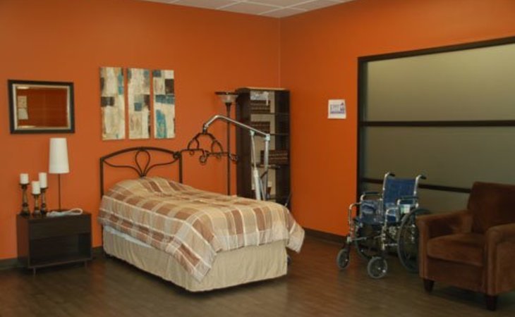 first-call-in-home-care-97301-1218590_3