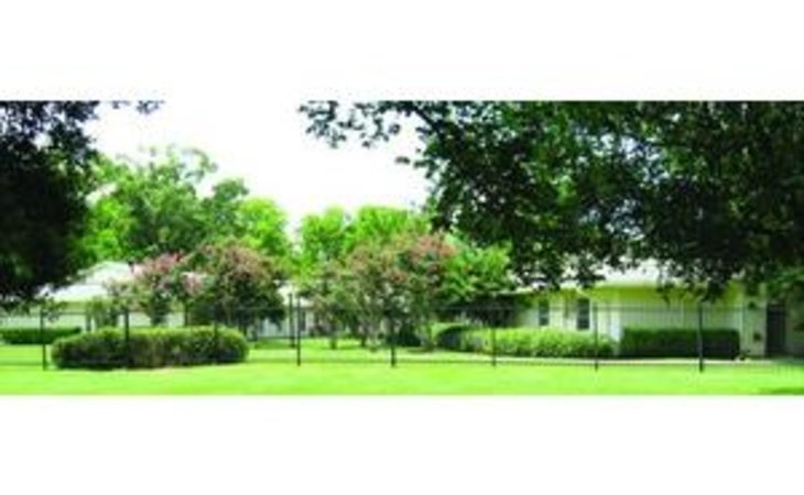 college-street-health-care-center-77707