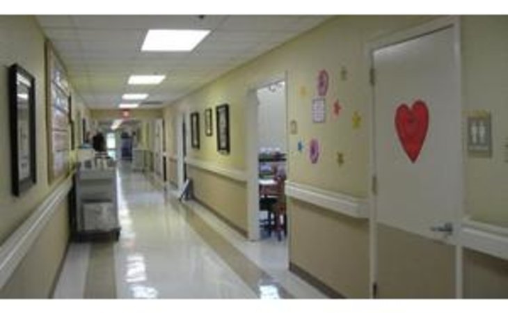 college-street-health-care-center-77707-1218_10