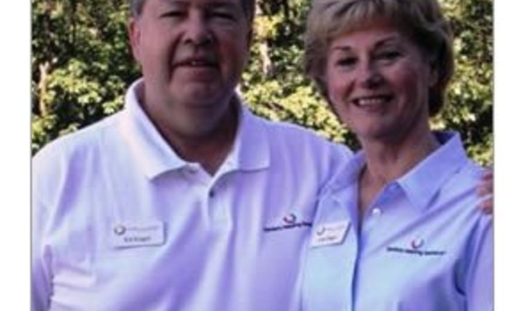 seniors-helping-seniors-37932-1219006_1