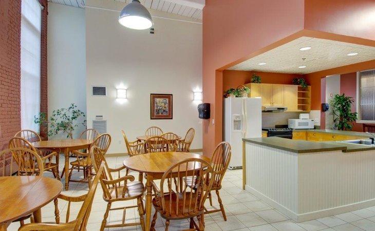 whaler-s-cove-assisted-living-02746-1219022_9