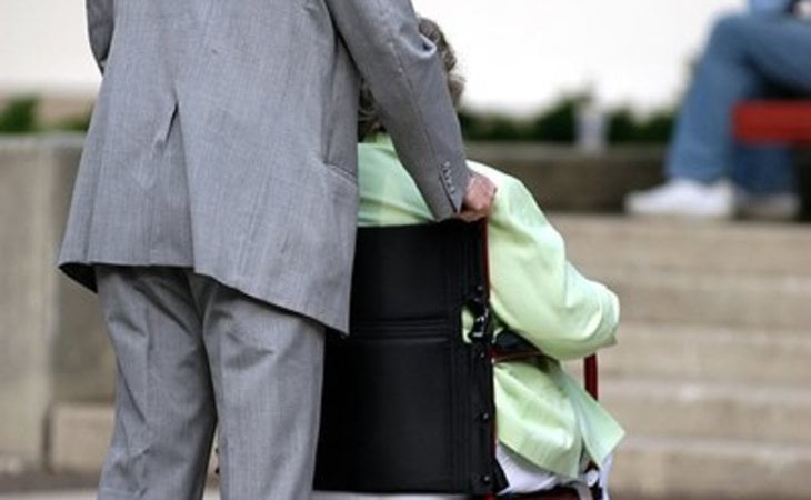 best-in-home-care-40205-1219230_3
