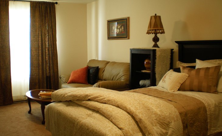 gluco-lodge-personal-care-home-18360-1219992_9