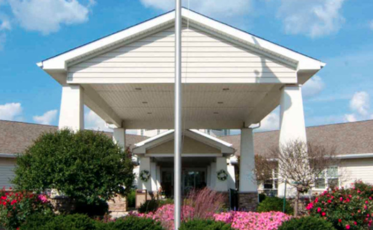 edgewater-place-assisted-living-community-43064-1220117_1