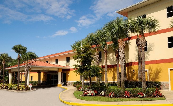 balmoral-assisted-living-33852