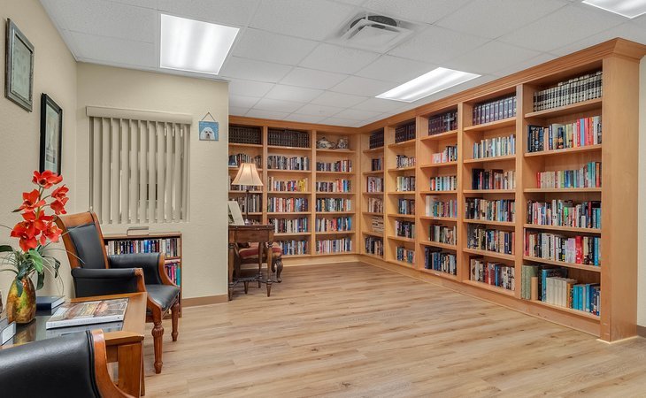 balmoral-assisted-living-33852-1220282_5