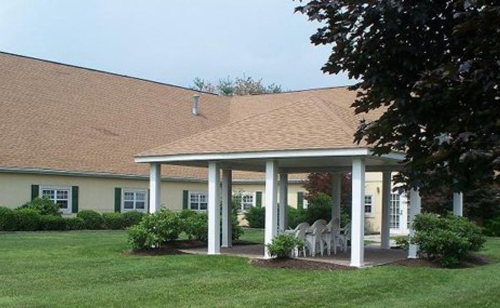 tiffany-court-at-kingston-18704-1220707_2