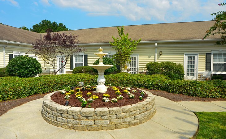 lancaster-grove-senior-living-29720-1220760_6