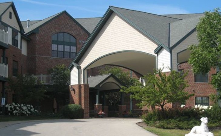 meadowmere-mitchell-manor-oak-creek-53154-1220790_7
