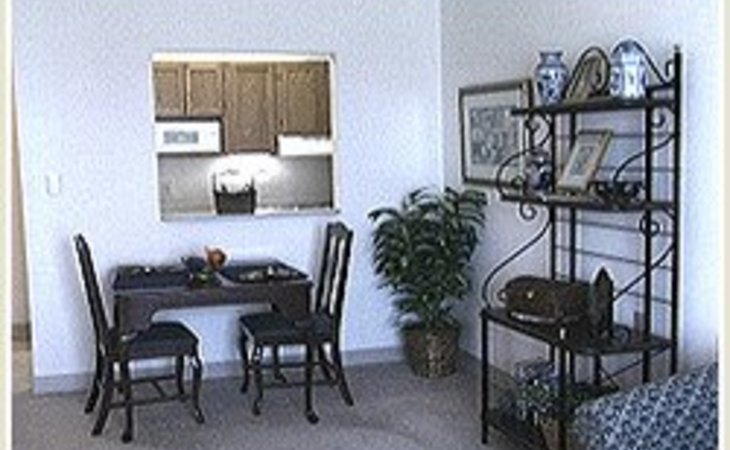 oak-woods-manor-46350-1220791_8