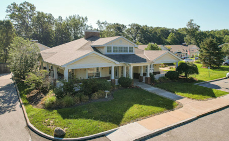 maple-ridge-senior-living-44094