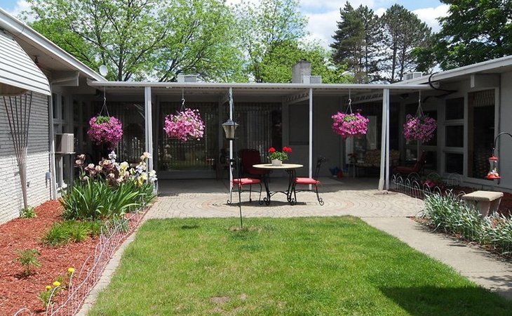 sugarbush-house-1-48532-1221812_3