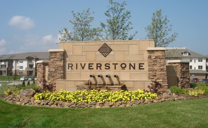 riverstone-64153