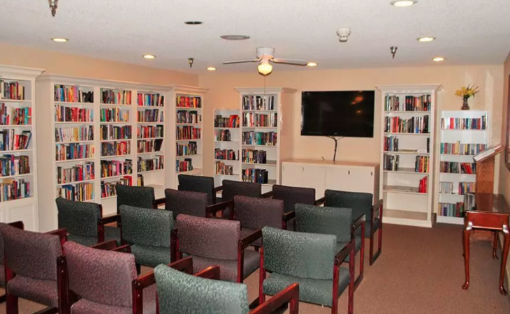 campus-commons-senior-community-95825-1222006_5