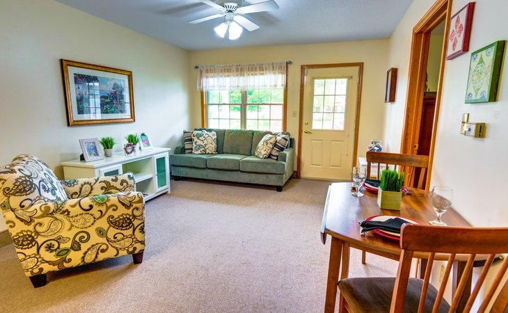 curry-house-assisted-living-and-memory-care-49601-1222840_4