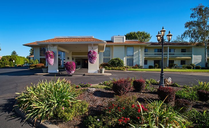 northridge-senior-living-97504