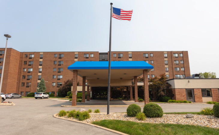 saxony-court-senior-living-61611