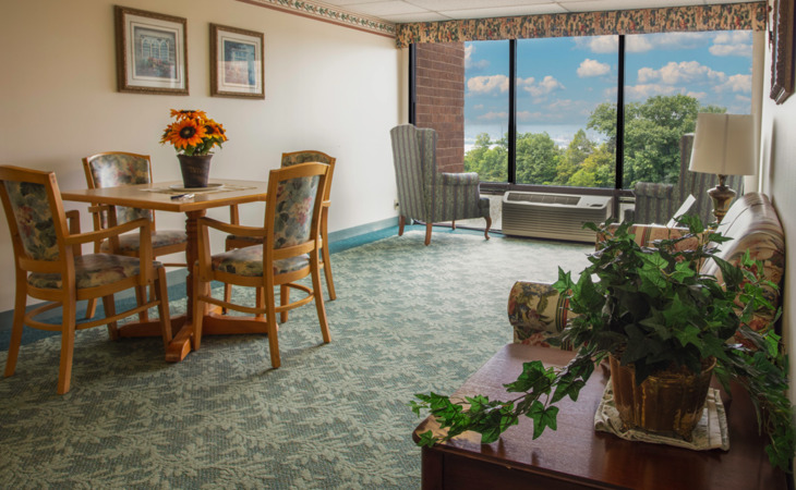 saxony-court-senior-living-61611-1224549_2