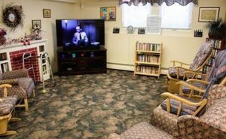 grace-barker-nursing-center-02885-1225912_12