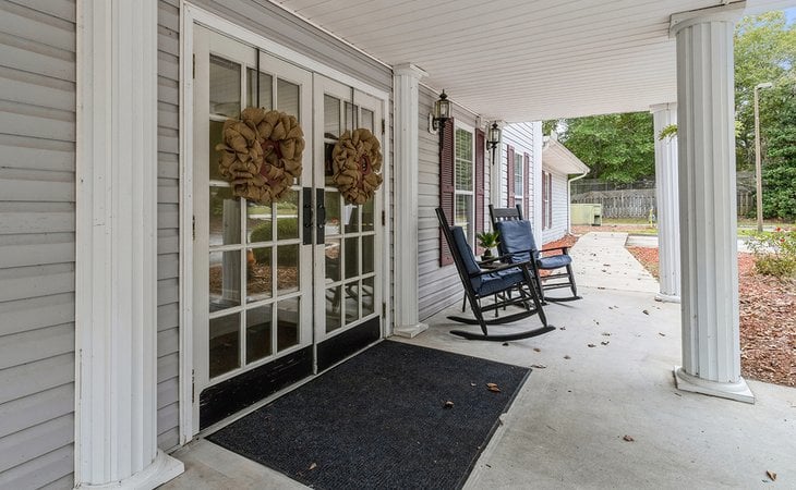 cypress-place-29485-1226115_2