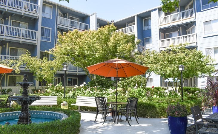 carlton-senior-living-concord-94520-1226494_9