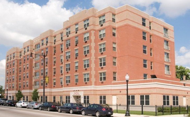 senior-suites-of-auburn-gresham-60620