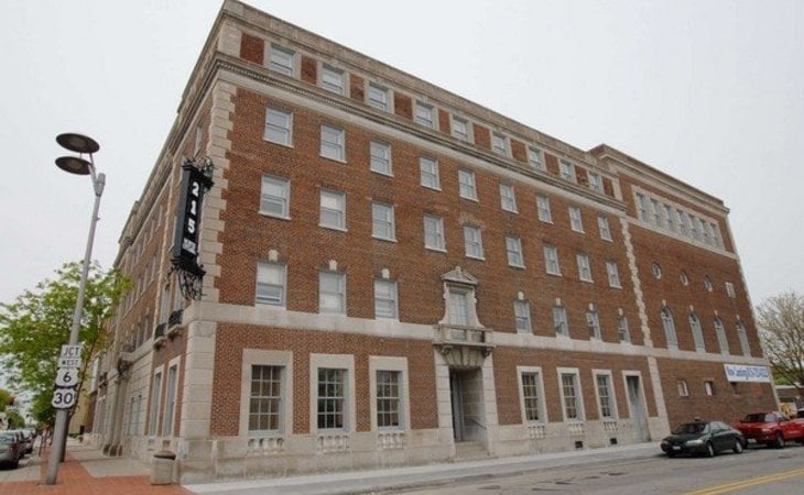 senior-suites-of-joliet-60432
