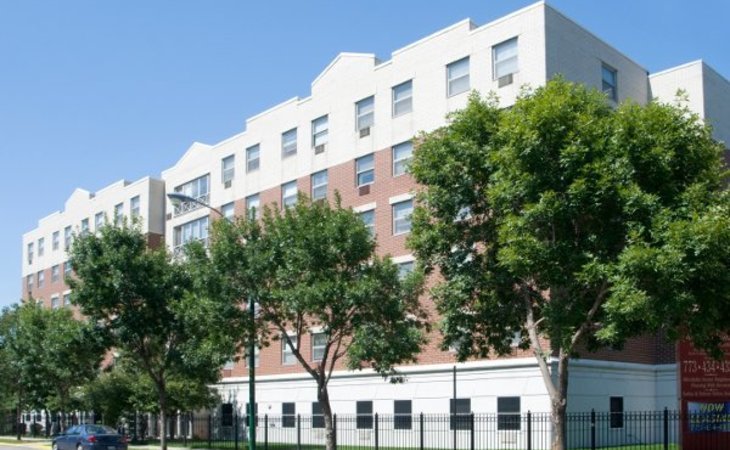 senior-suites-of-gage-park-60629