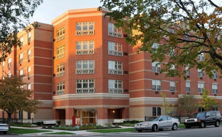senior-suites-of-marquette-village-60629