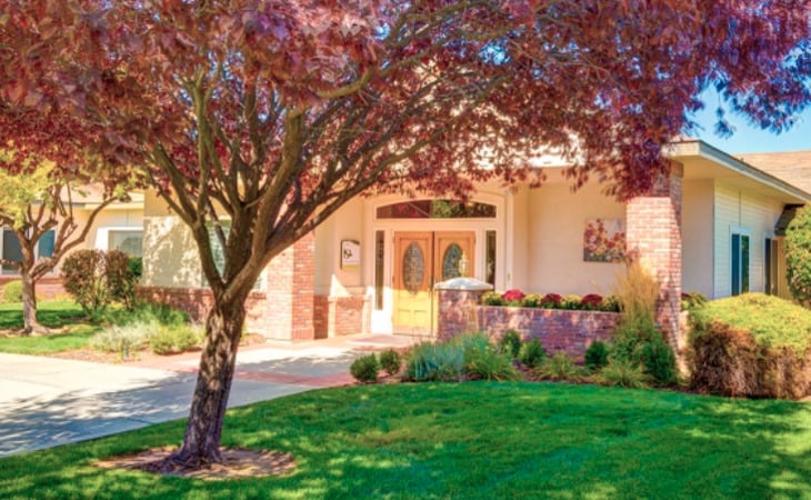 overland-court-senior-living-83709