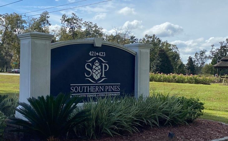 southern-pines-senior-living-31792
