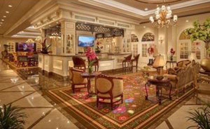 the-palace-gardens-33033-1227194_15