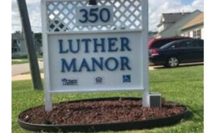 luther-manor-23452