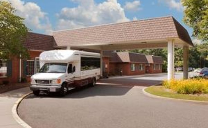life-care-center-of-wilbraham-01095