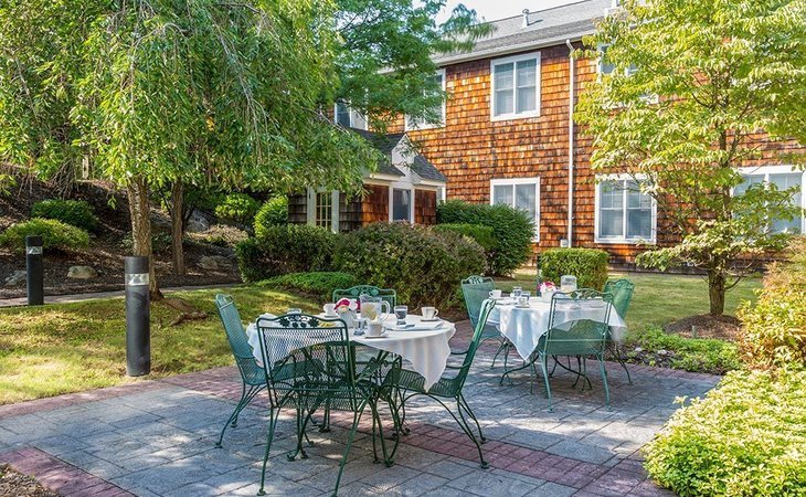 benchmark-senior-living-at-hamden-06518-1227818_2