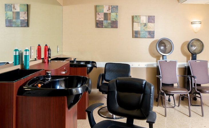 pacifica-senior-living-victoria-court-02920-1228023_10