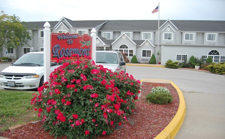 rosemont-senior-living-centre-63010