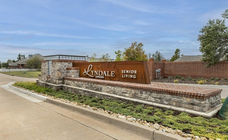 lyndale-edmond-73013-1228550_4