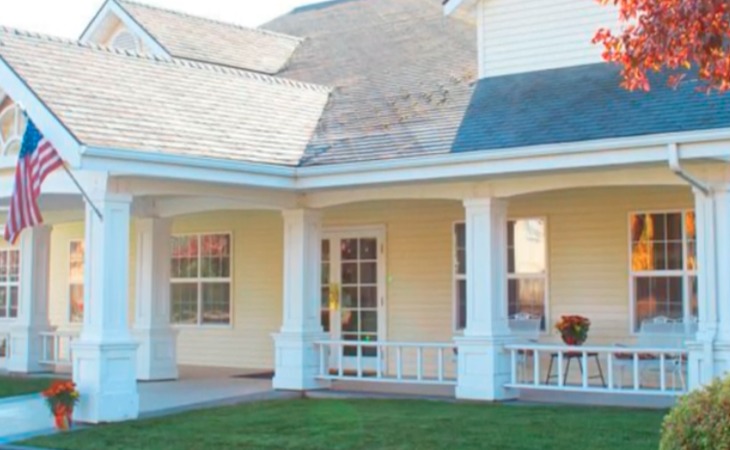 honeysuckle-senior-living-83835