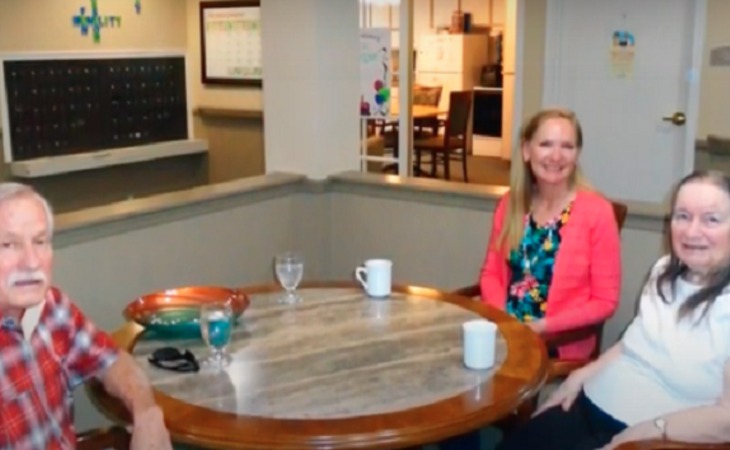 honeysuckle-senior-living-83835-1228628_2