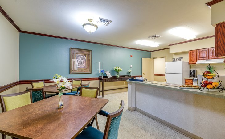 artesian-place-assisted-living-98502-1228634_4