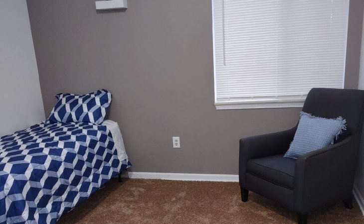 modern-living-assisted-living-for-seniors-48036-1228674_9